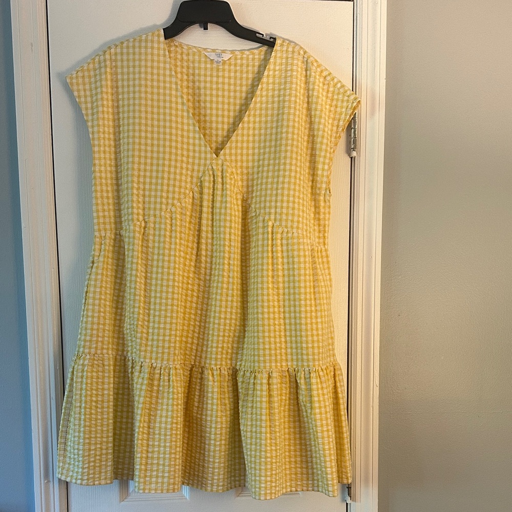 Time and Tru Yellow Gingham V-Neck Tiered Dress